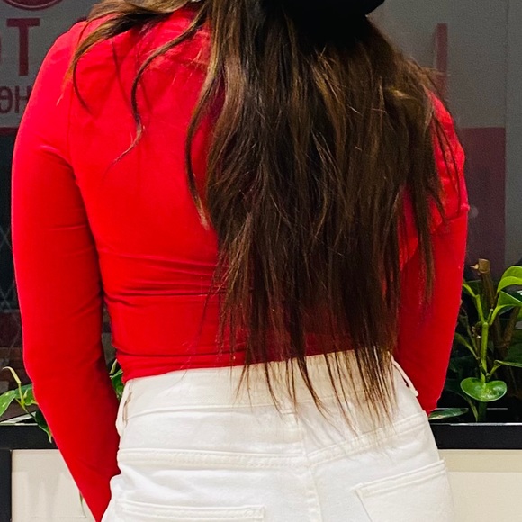 Full sleeve top - Picture 3 of 3